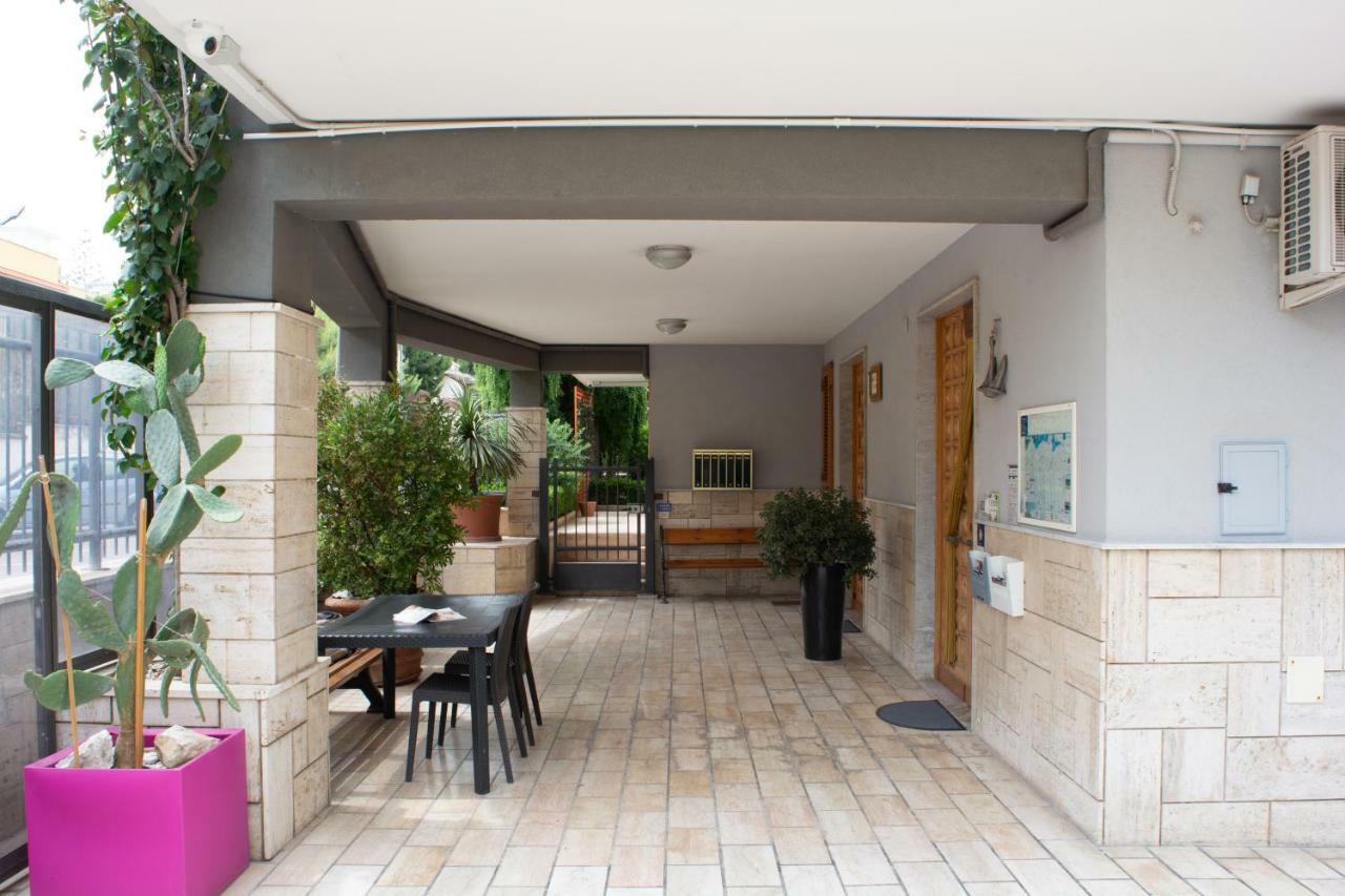 Villa Franca Mini Appartamenti บิสเชลเย ภายนอก รูปภาพ