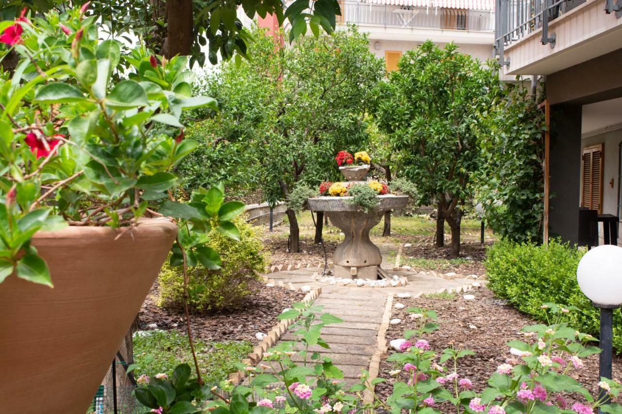 Villa Franca Mini Appartamenti บิสเชลเย ภายนอก รูปภาพ